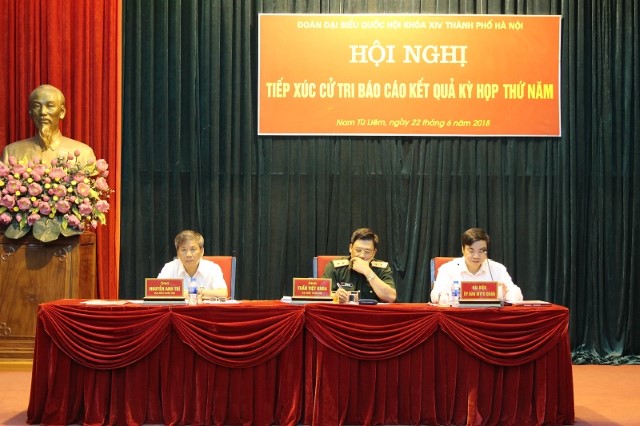 Đại biểu Quốc hội Hà Nội tiếp xúc cử tri quận Nam Từ Liêm, Bắc Từ Liêm báo cáo kết quả kỳ họp thứ 5, Quốc hội khóa XIV